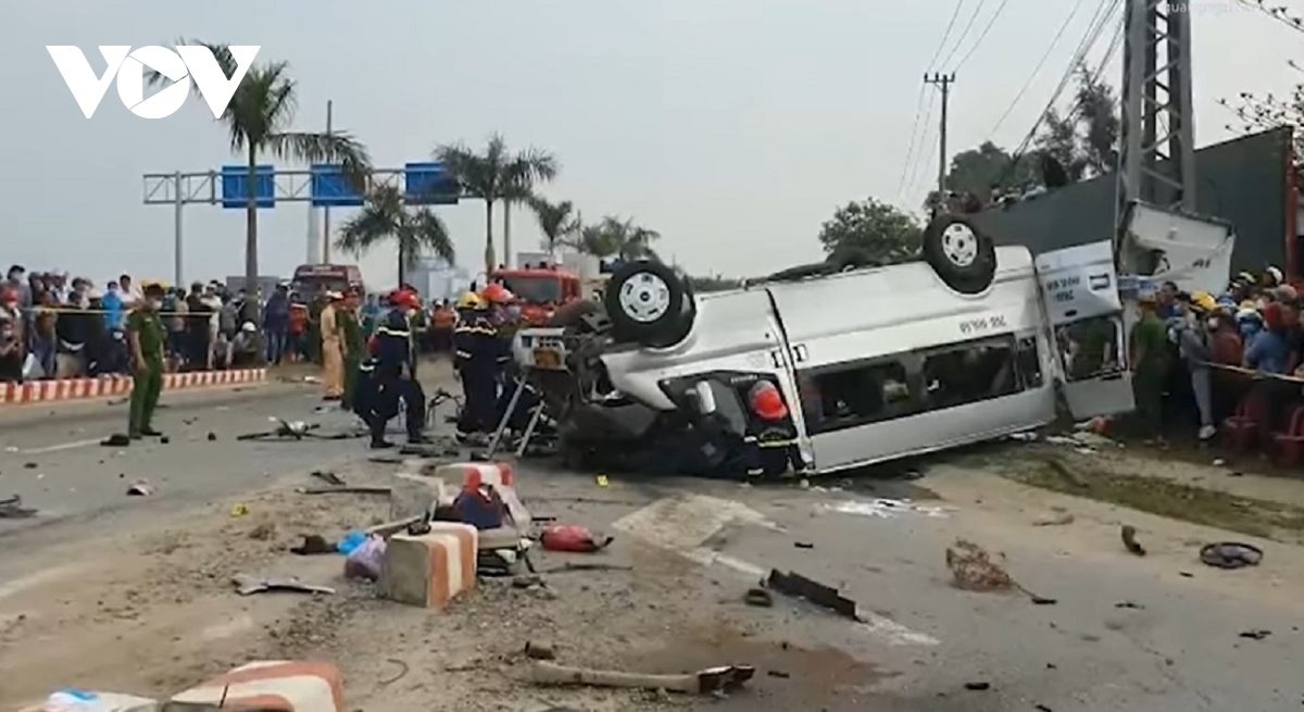 Quảng Ngãi tăng cường quản lý vận tải khách bằng ô tô sau vụ tai nạn 10 người chết